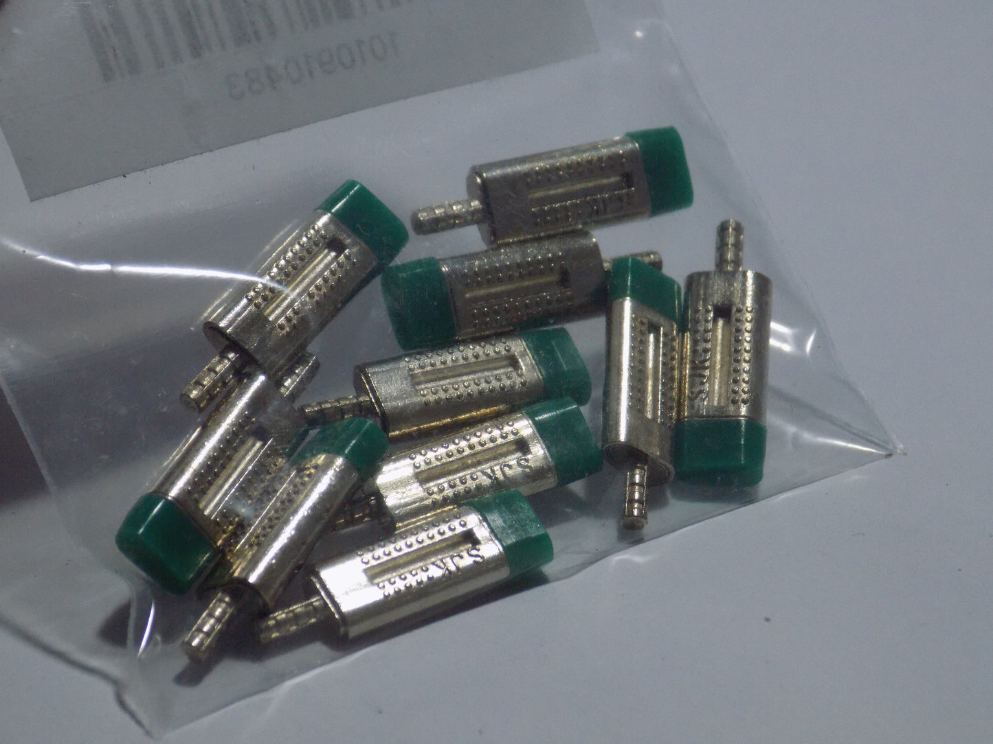 Dowel Pin doble con Funda Verde (paq. 10pz)